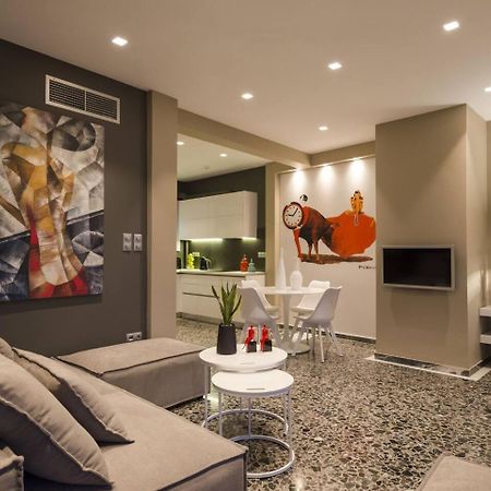 Ma Maison Nο 1, Penthouse, Acropolis And Lycabettus View, Ultra High Speed Internet 300 Mbps, 15' To Acropolis By Metro, 1' From Metro Station Athens Luaran gambar