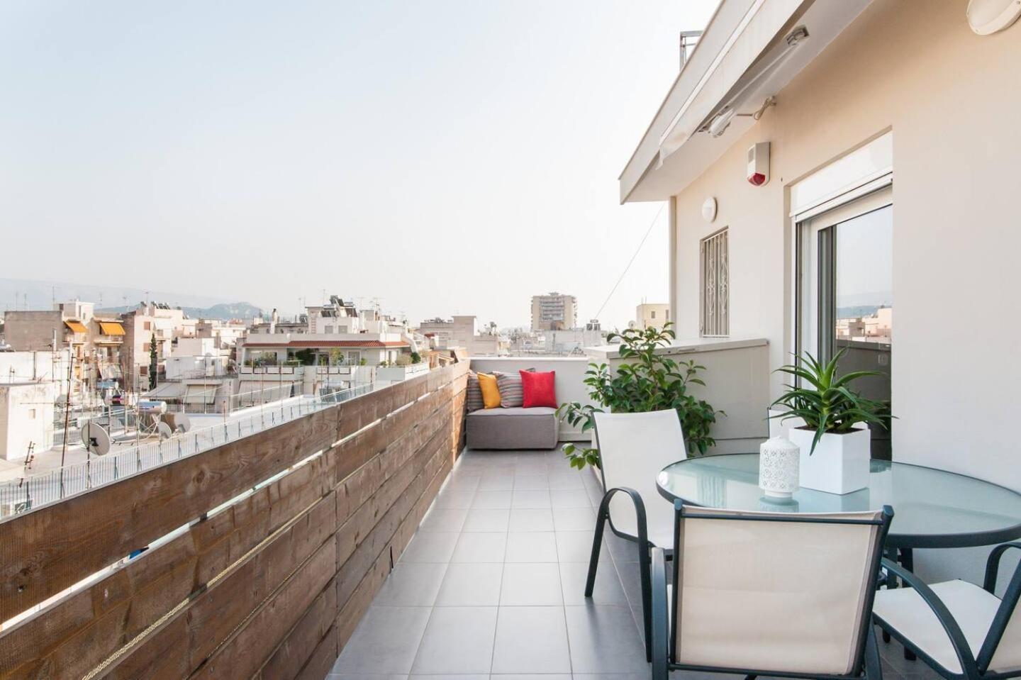 Ma Maison Nο 1, Penthouse, Acropolis And Lycabettus View, Ultra High Speed Internet 300 Mbps, 15' To Acropolis By Metro, 1' From Metro Station Athens Luaran gambar