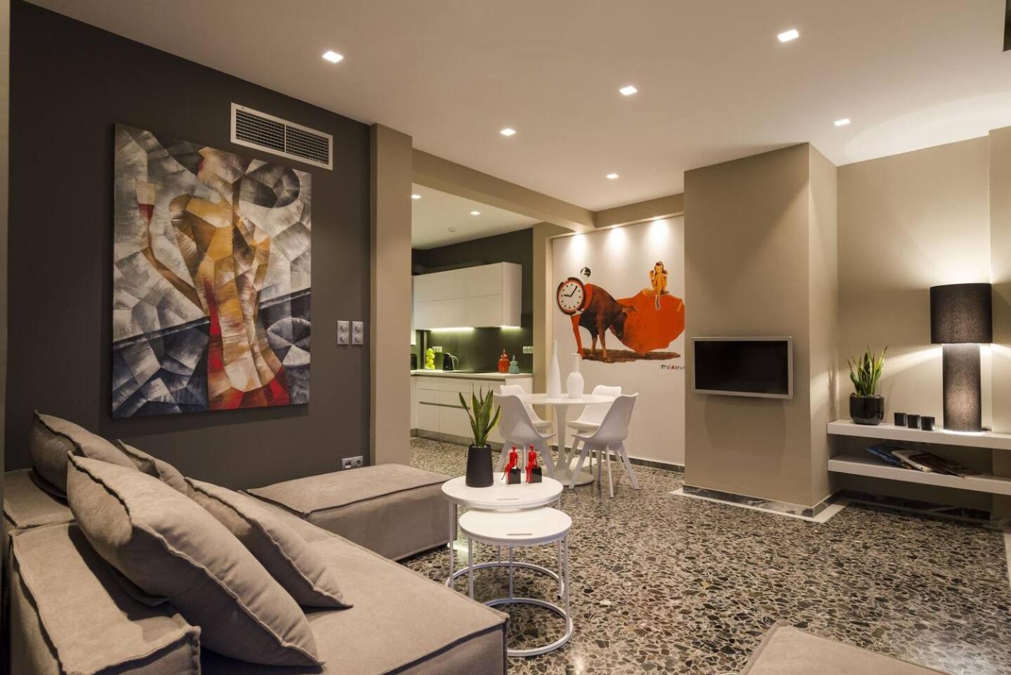 Ma Maison Nο 1, Penthouse, Acropolis And Lycabettus View, Ultra High Speed Internet 300 Mbps, 15' To Acropolis By Metro, 1' From Metro Station Athens Luaran gambar