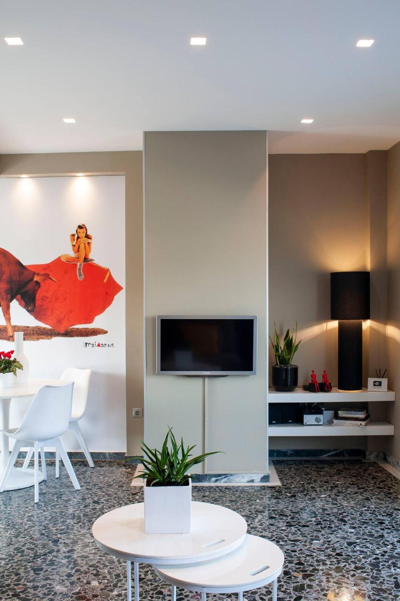 Ma Maison Nο 1, Penthouse, Acropolis And Lycabettus View, Ultra High Speed Internet 300 Mbps, 15' To Acropolis By Metro, 1' From Metro Station Athens Luaran gambar